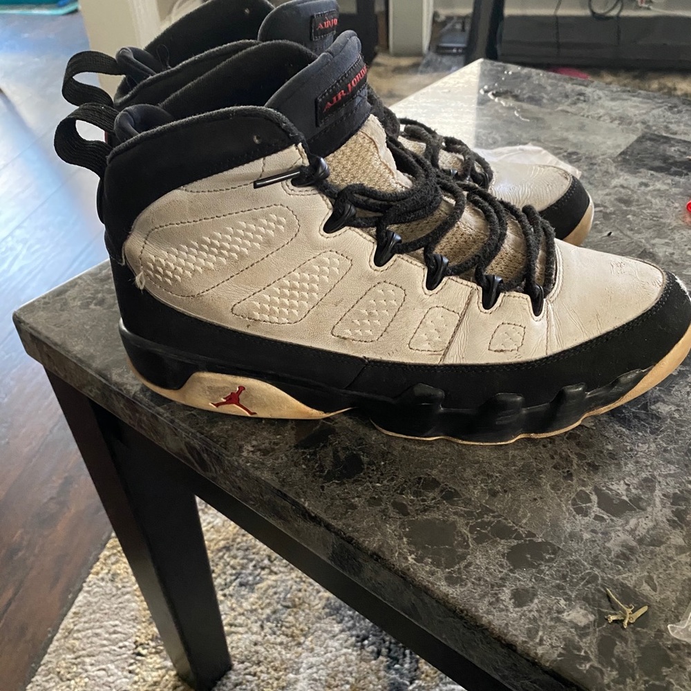 Jordan 9 space jam